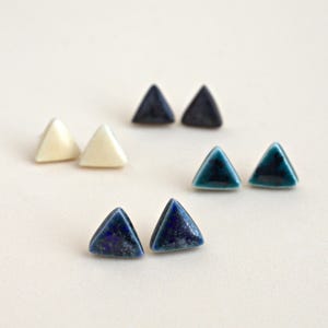 Ceramic triangle stud earrings for men. Handmade earthy geometric clay studs. Unique affordable jewelry.
