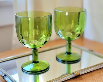 Pair of Bartlett Collins avocado green optic dot wine goblets, avocado green goblet, green thumbprint goblet, green wine glasses