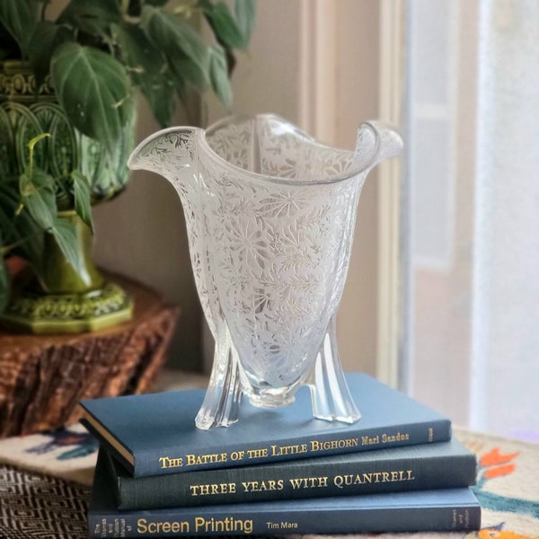 Rare New Martinsville #35 art deco etched floral brocade rocket vase, ruffled edge vase, floral etched vase, art deco vase, elegant glass