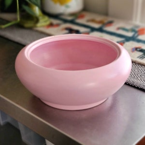 Northington USA pale pink art pottery planter, vintage USA pottery, pink ceramic planter, 1950s planter, pink ceramic planter, pink planter