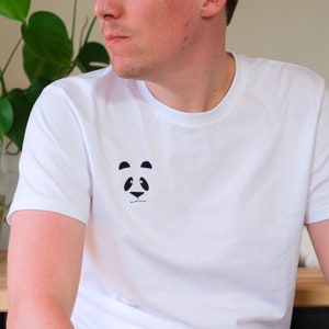 Organic Cotton and Unisex T-shirt with Embroidered Design-MetazoaClothing