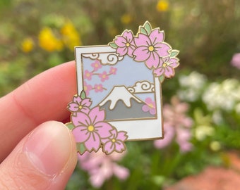 aesthetic japanese floral enamel pin, kawaii accessories, Japanese stationary, cute stationery, cute hard enamel brooch, Mount Fuji decal