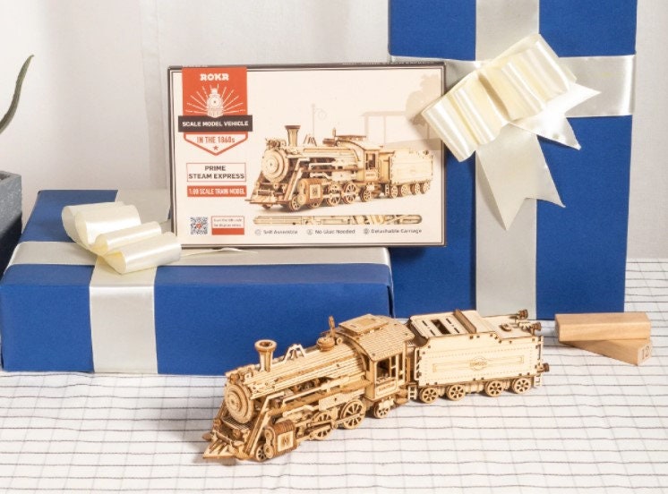 Robotime ROKR Steam Train 3D Wooden Puzzle Scale Model DIY