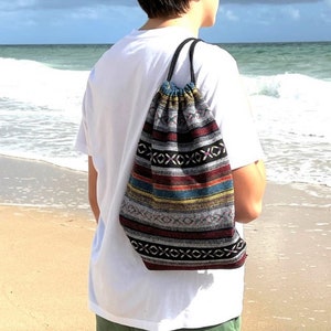 Sac à dos unique avec cordon de serrage AF, style bohème, sac utilitaire, sac à cordes, sac de sport, sac de yoga, sac à dos de plage, cadeau pour homme et femme.