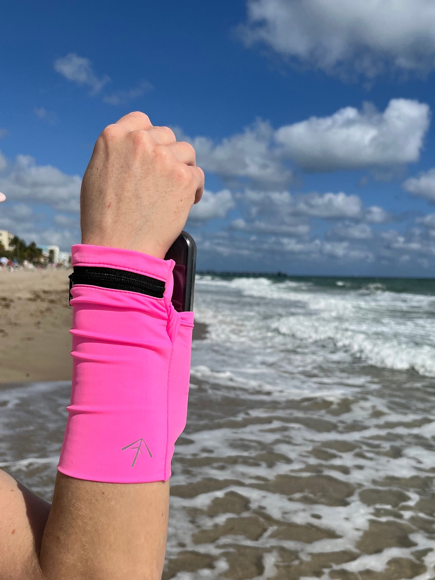 Waterproof Wrist Wallet UK