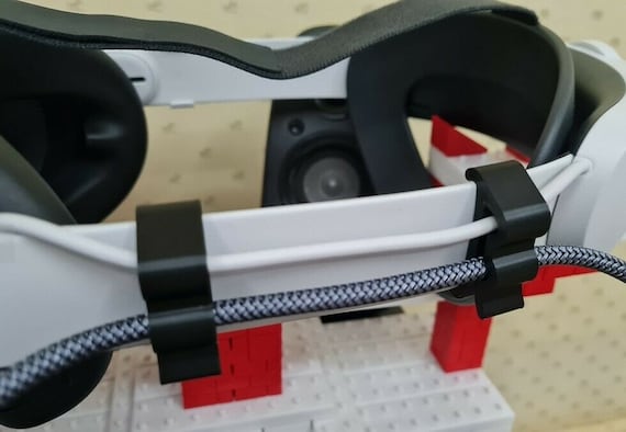 Cable Clip for Oculus / Meta Quest 2/3 Elite Strap and KIWI Strap