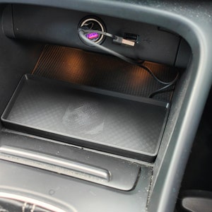 Volvo XC40 Wireless Charger