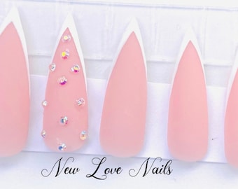 Uñas de punta francesa mate / Presione sobre / Stiletto corto / Diseño de uñas / Puntas de uñas / Diseños de punta francesa / Acrílicos de punta francesa / Puntas francesas DIY