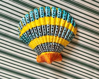 VINTAGE // Decoración de conchas marinas pintadas a mano - Fabricada en Italia