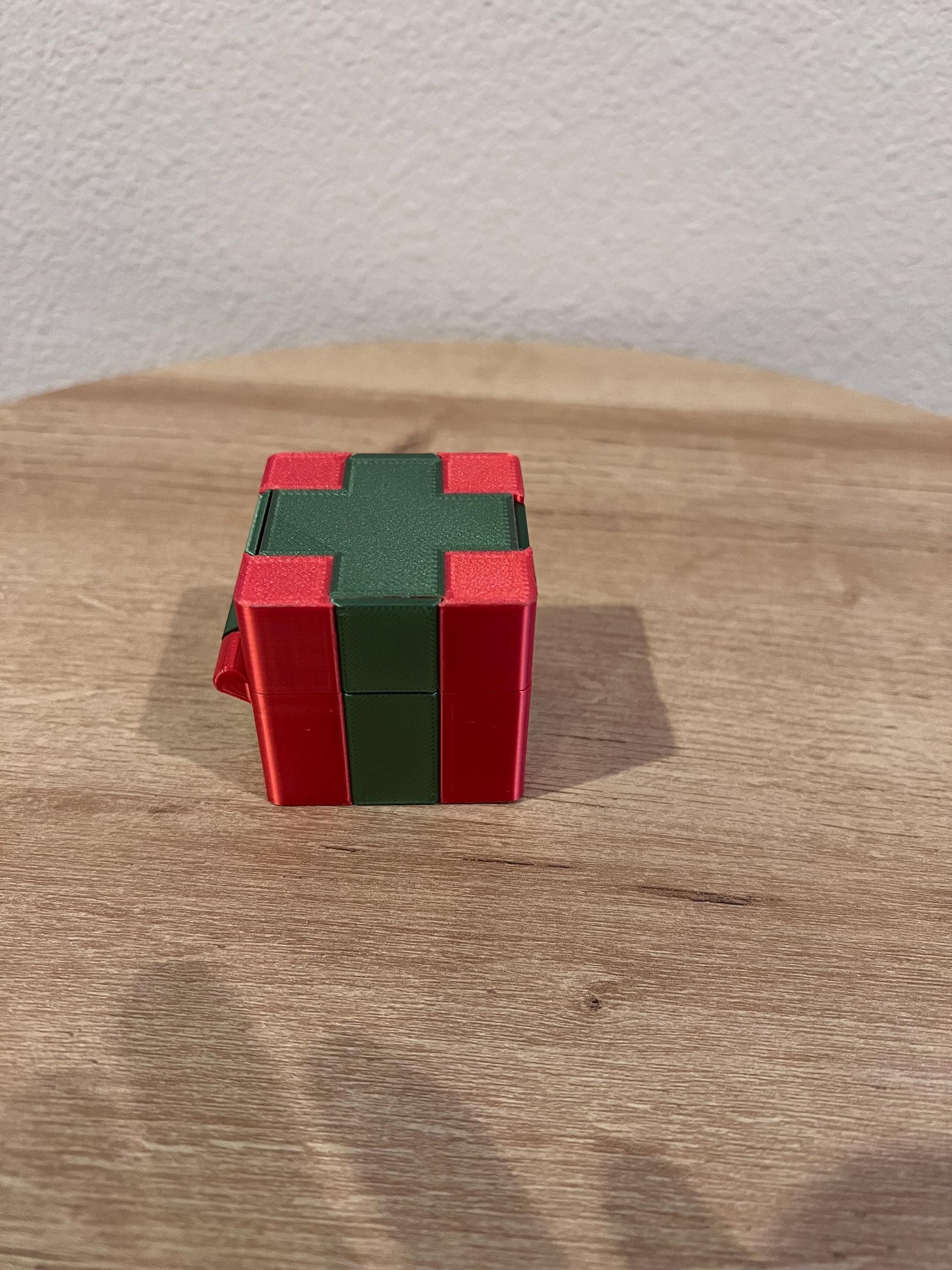 Gift Box Surprise (Middle finger)