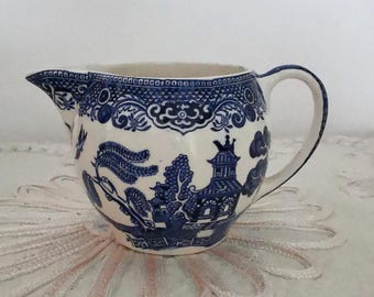 ヴィンテージのオールドウィローミルクジャグ