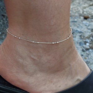 Hand / Anklet Bracelet Sterling Silver, Beaded Anklet, Curb Minimalist Chain Anklet, Womens delicate foot bracelet, sister gift from sister