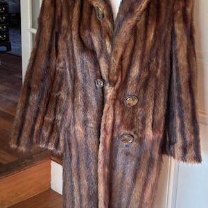 Vintage Long Mink Fur Coat Button Fasten Pockets Luxurious 1980's Womans S/M