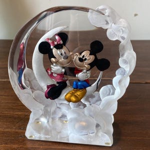VTG Disney Mickey Mouse Minnie Crescent Moon Clouds Figurine Ltd 75/1250 3D image 4