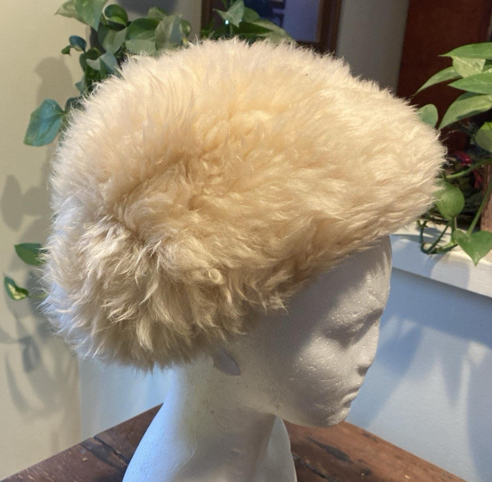 Tuscan Lamb Fur Hat White - Etsy