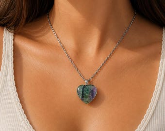 Fluorite Crystal Heart Necklace Crystal Jewelry Fluorite Jewelry Green Fluorite Birthday Gift Minimalist Necklace Natural Fluorite