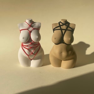 shibari plus size statue | custom colour | curvy sculpture | female bust | goddess [4 inch]