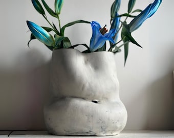 Big belly ceramic sculpture vase