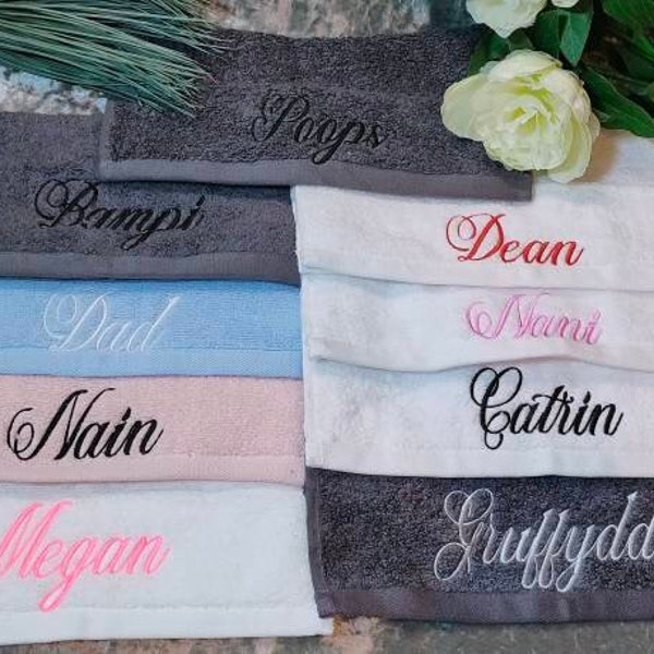 Personalised face cloth / Embroidered Towel /  / luxury towel / cloth with name / face cloth /  custom face cloth / Nick name / wedding role