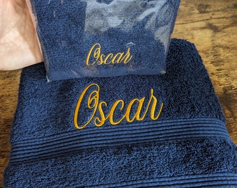 Personalised bath towel and face cloth set / Embroidered Towel / luxury towel / towel with name / bath towel / Nick name / wedding role