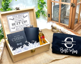 Groomsmen Proposal Gift Set, Engraved knife, Personalized flask, Groomsman and Best Man pocket knife, Groomsman gift, Engraved Wood Box