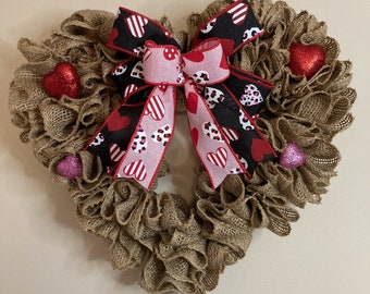 Valentine's Day Wreath, Valentine Ruffle Wreath, Valentines Day Wreath, Valentine's Decor, Heart Ruffle Wreath