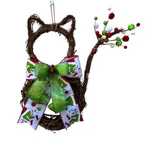 Grinch Christmas Cat Wreath, Cat Wreath, Kitty Wreath, Kitty Christmas Wreath, Holiday Cat, Grinch Wreath, Holiday Cat Wreath