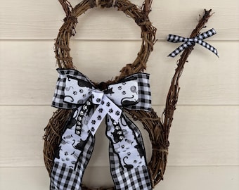 NEW!! Cat Wreath, Cat Wreath for Front Door, Farmhouse Cat Decor, Kitty Wreath, Pet Wreath, Grapevine Cat, Everyday Cat Wreath