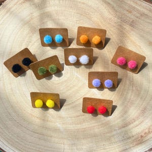 Mini Pom-poms Sud Earrings! / Minimalist Fun Textile Earrings/ Gift for Her