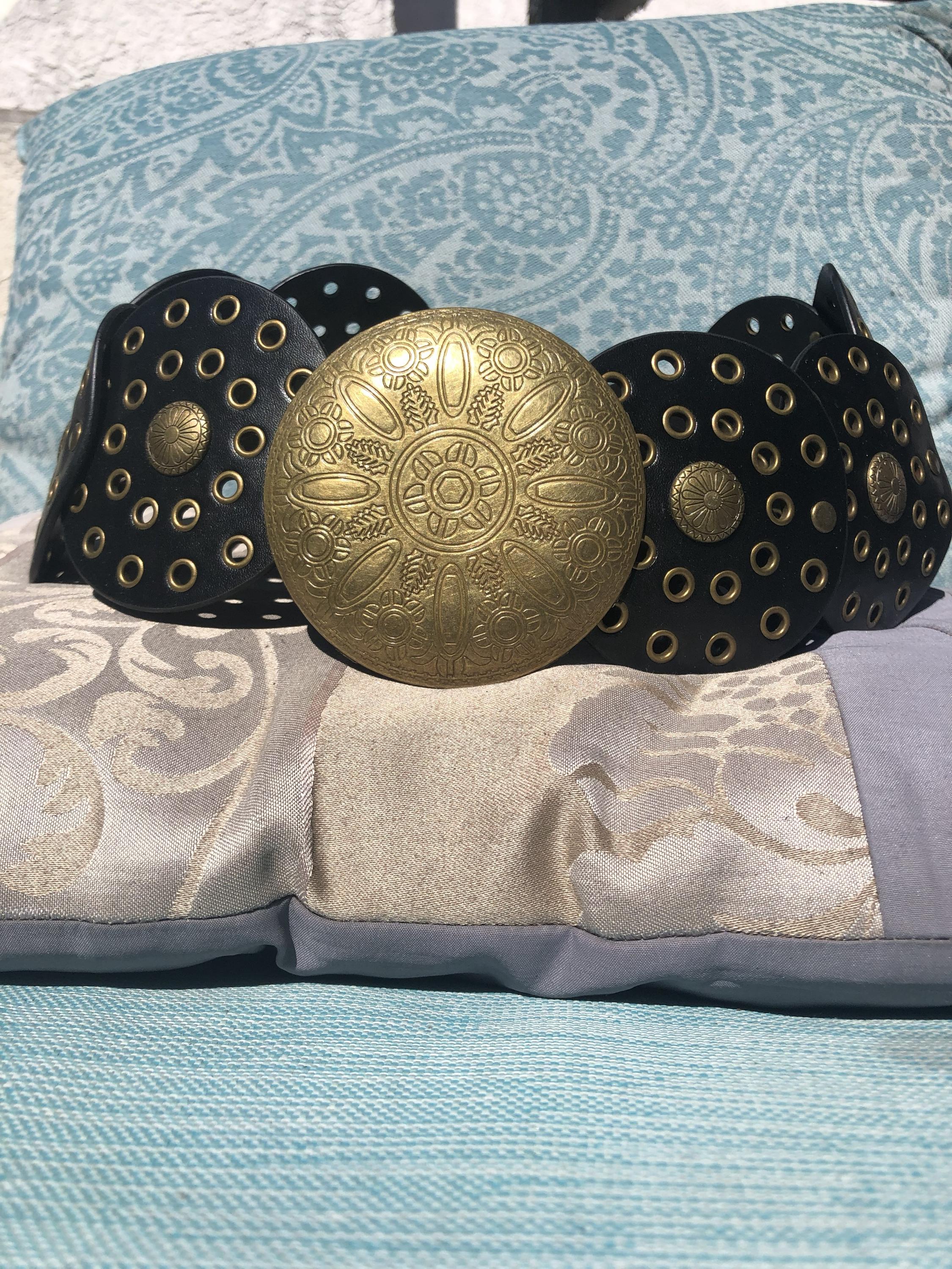 Vermillion leather women\'s belt with silver sun details boho festival size large Hirigin Wide Boho Disc Belt for Women Vintage Concho Leather  main image 2