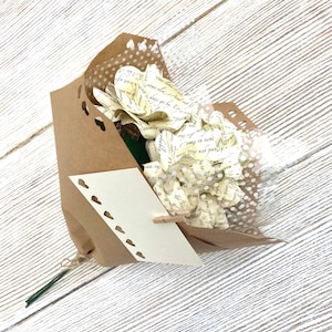 Personalised Paper Rose Bouquet, Paper Wedding and 1st Anniversary Gift, I Love You Gift, Gifts for Couples