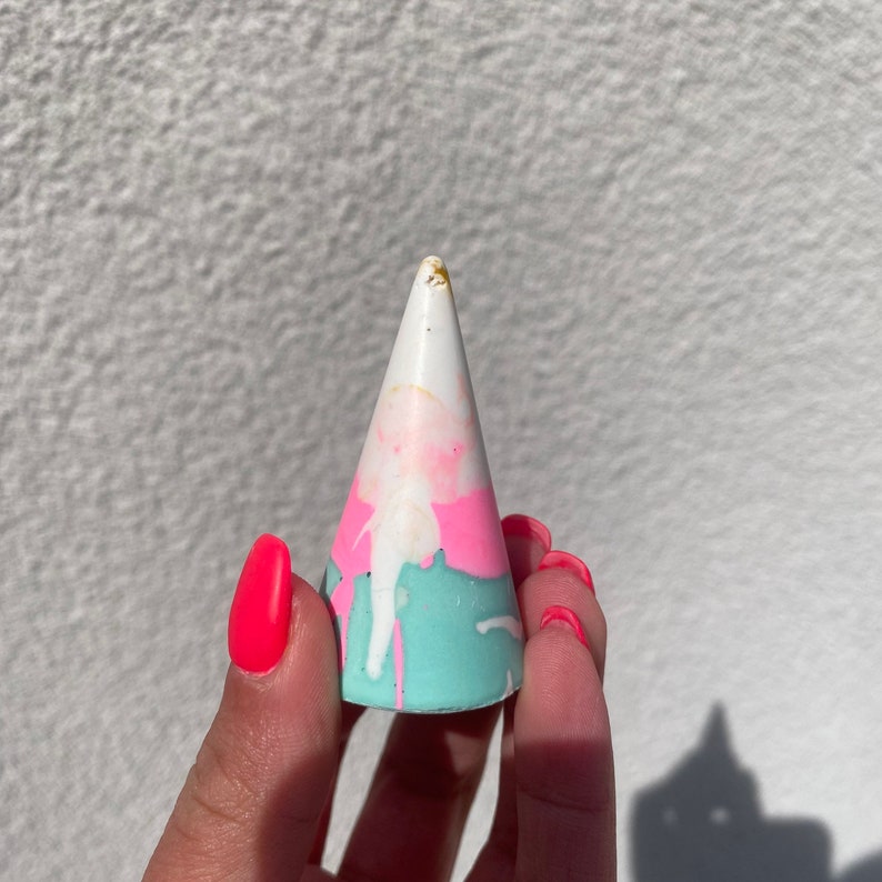 Colorful Ring Holders Cone Ring Holder Maximalist Home Decor, Dopamine Decor C) White, Pink Teal