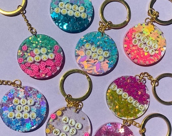 Colorful Colorful Glitter Keychain, Resin Bag Charm for Maximalist Dopamine Dressing, Gold Chain