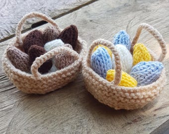 Cesta de tricô com mini ovos e moisés para bebê - Download do padrão em PDF