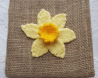Knitted Daffodil Picture Pattern: DIY Wall Decor (PDF Pattern)