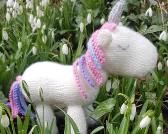 Unicórnio de Tricô - Padrão de Tricô de Unicórnio em PDF