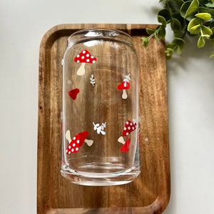 Mushroom Beer Glass, Aesthetic Coffee Glass, Cottagecore Decor, Barware gifts for friends, Best Friend Gifts, Bridesmaid Gifts Tumbler