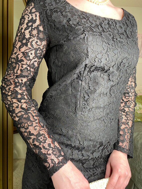 1950s Foxy Lady Wiggle Dress - Black