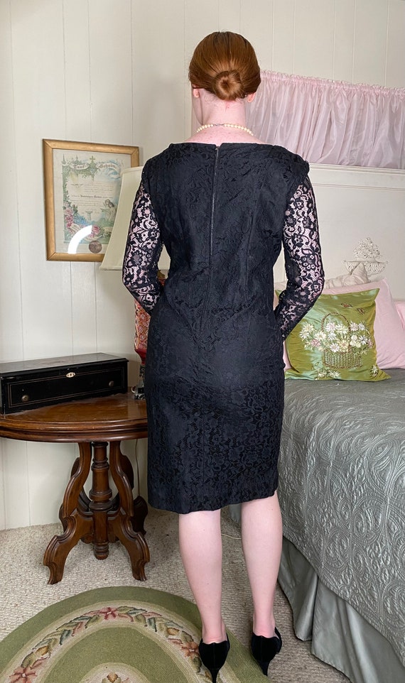 1950's Black Lace Wiggle Cocktail Dress - image 4