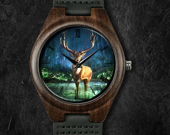 Montre cerf dans la forêt, montre unisexe, montre en bois de noyer, cadeau personnalisé pour anniversaire, anniversaire et festival