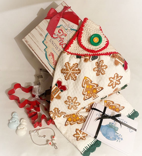 5 Gifts in a Holiday Box