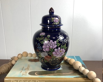 Cobalt Blue With Gold Peacock /& Flowers Japanese Kutani Urn// ginger jar w// Lid