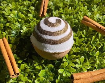 Cinnamon Roll Bath Bomb | Cinnamon Vanilla Scent | Spa Gift | Vegan & Skin Safe