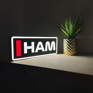 Lewis Hamilton (Ferrari F1) Name Abbreviation with LED Lighting, Formula 1, F1 Racing