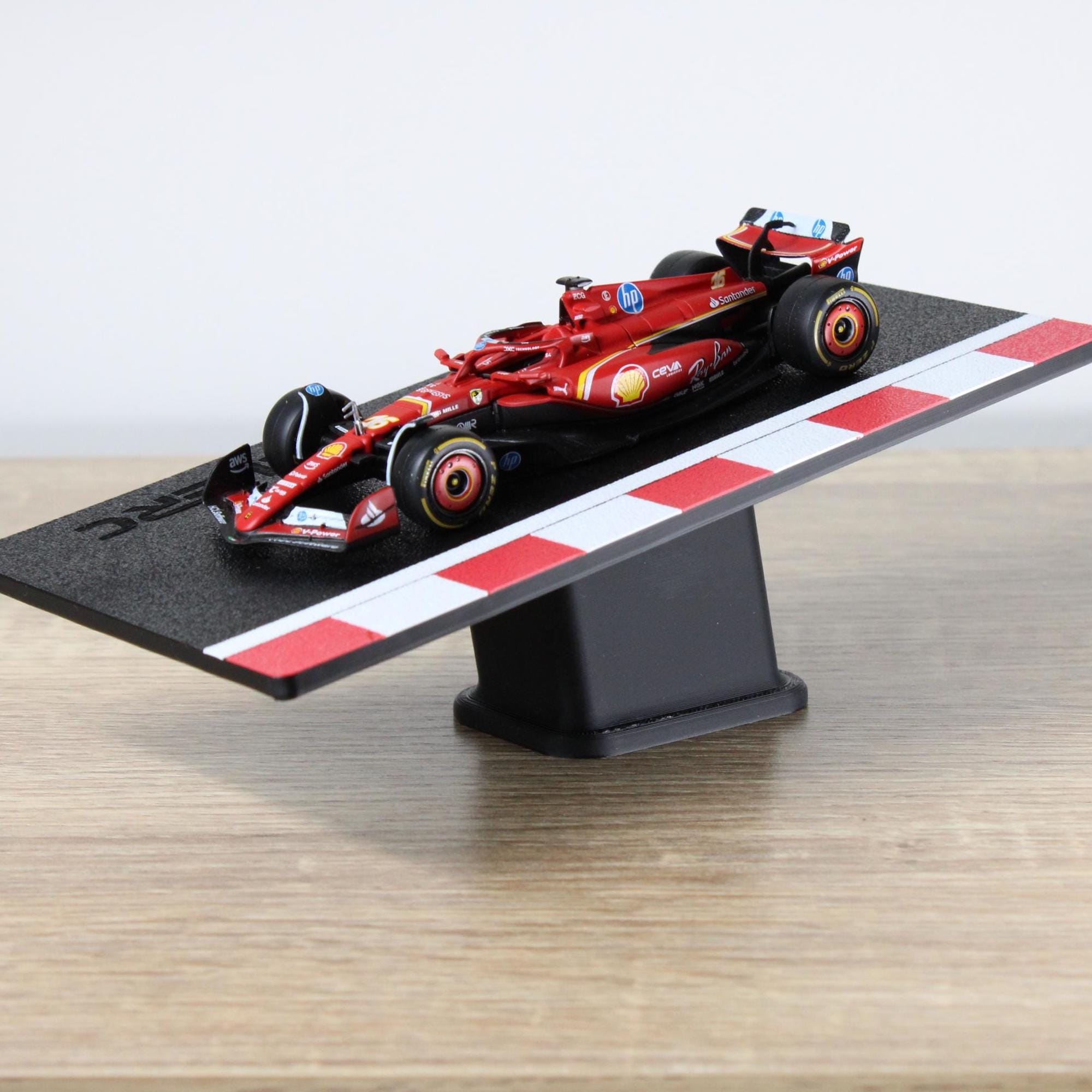 Figurine F1 1/43 – Dany Marc Surer – échelle 1:43 – Occasion