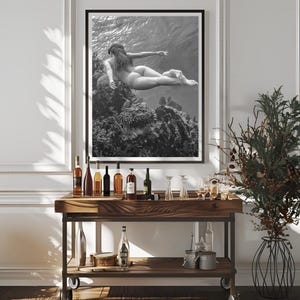 Mature, Beautiful Nude Swimmer, Great Rear End, Vintage, Sexy, Mature