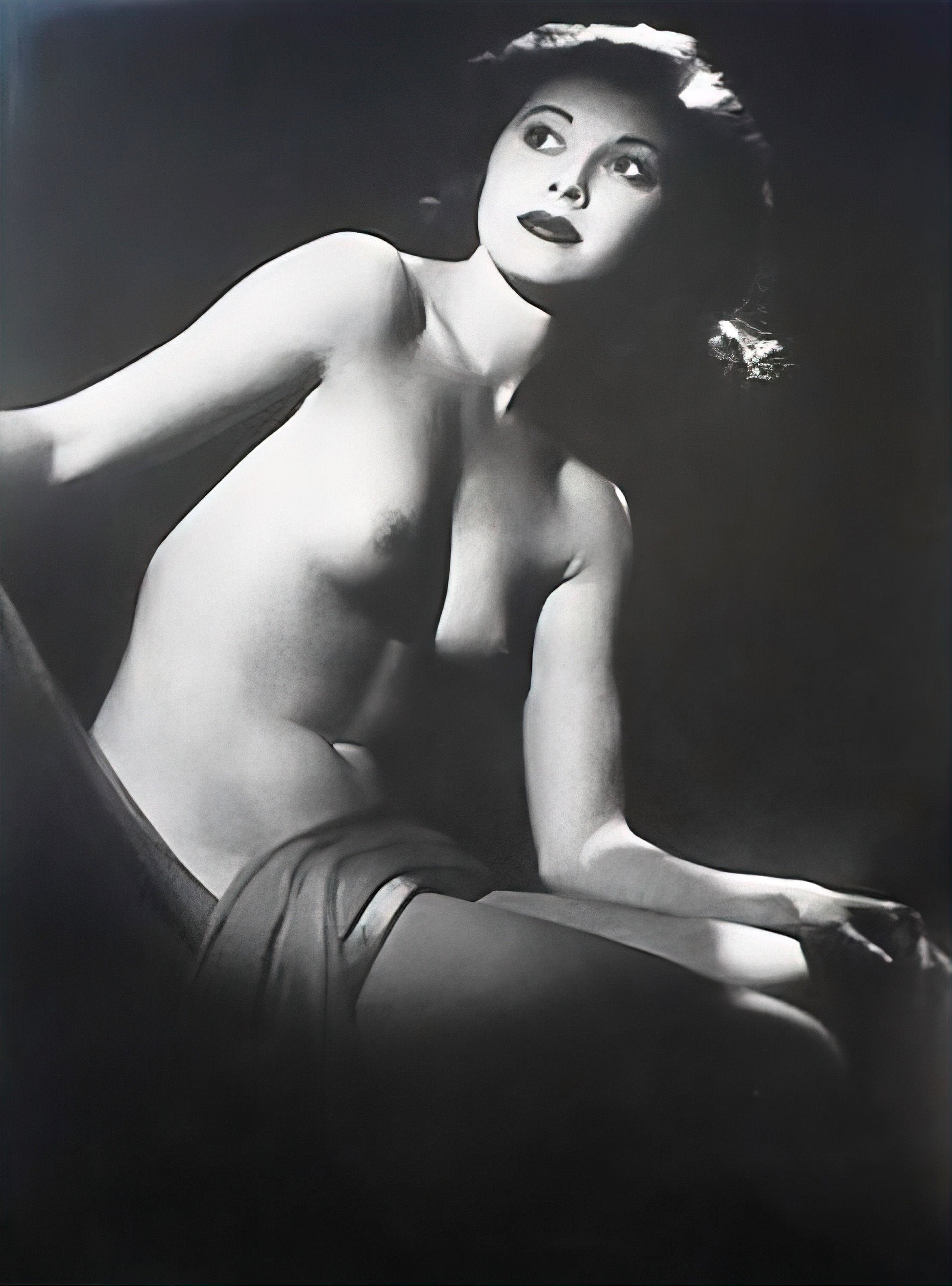 1940s Classic Nude Vintage Photo Beautiful Breasts Sexy - Etsy Finland