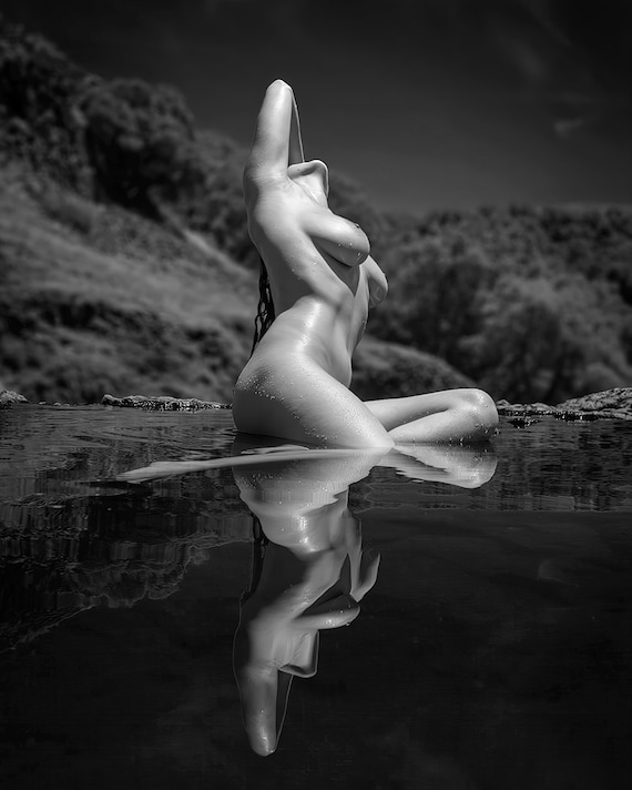 Twin Reflections Nude Breasts Wet Ocean Sexy Erotic - Etsy