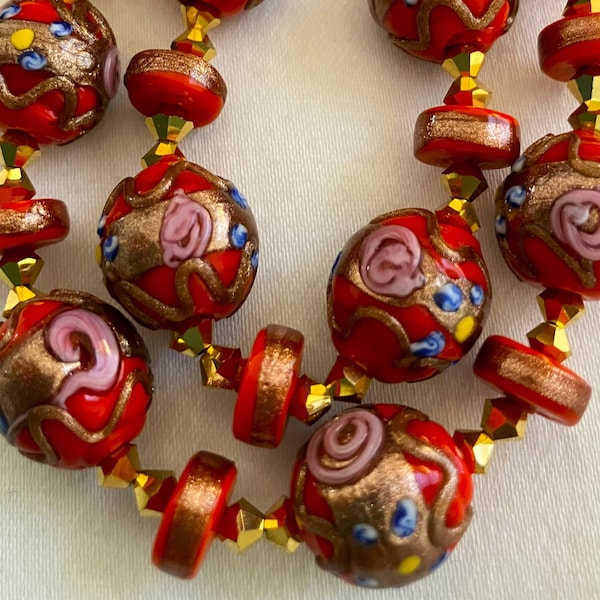 Vintage Venetian Murano Fiorato Red Wedding Cake Bead Necklace