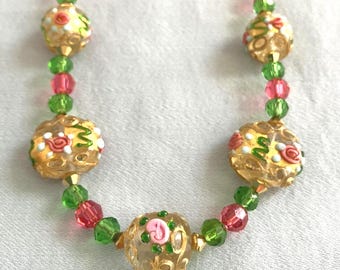 Rare Vintage Venetian Murano Fiorato Gold Foil Wedding Cake Bead Necklace